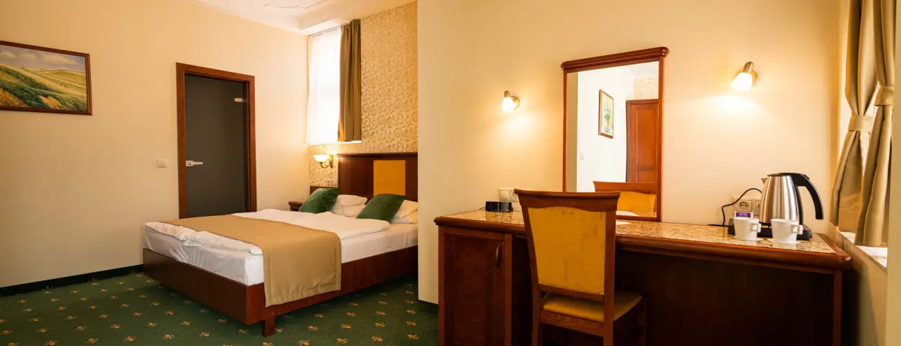 Elizabeth Hotel Gyula - Csabai Kolbszfesztivl (min. 3 j)